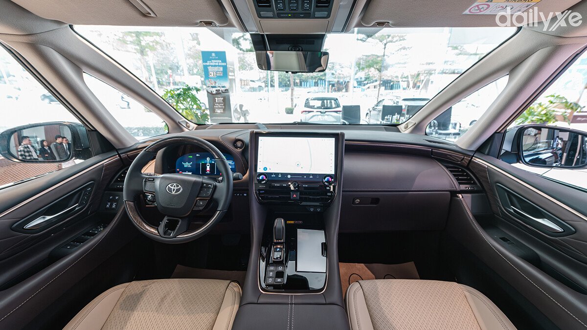 Khám Phá Không Gian Sang Trọng: Tổng Quan Về Nội Thất Toyota Alphard