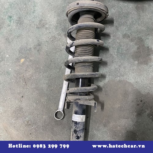 Những Điều Cần Lưu Ý Quan Trọng Trước Khi Mua Phuộc Xe Mercedes