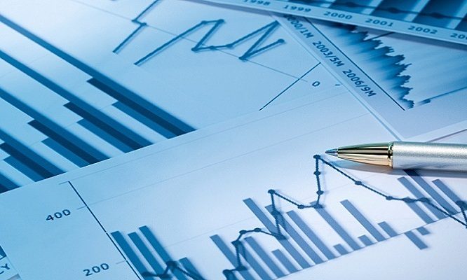 Giá bán và chi phí sở hữu: Bài toán kinh tế cho người mua xe