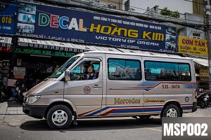 tem xe mercedes 16 cho 2