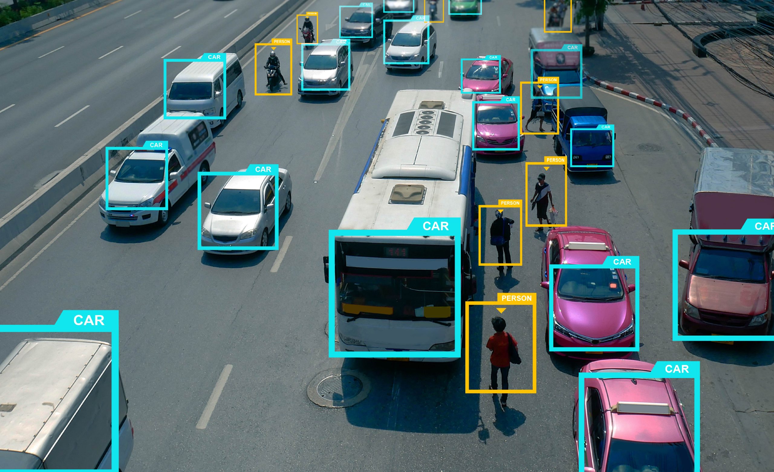 Trang Bị An Toàn Tiên Tiến: Các Công Nghệ Bảo Vệ Người Lái và Hành Khách