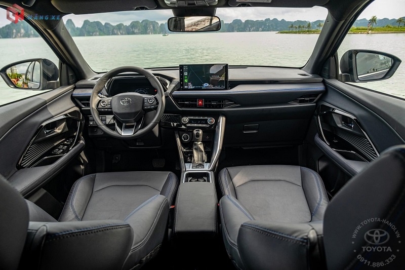 Khám Phá Nội Thất Toyota Yaris Cross: Tiện Nghi, Không Gian và Vật Liệu Sử Dụng