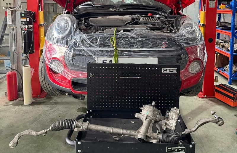 Các Dấu Hiệu và Triệu Chứng Thước Lái Mercedes Bị Hỏng