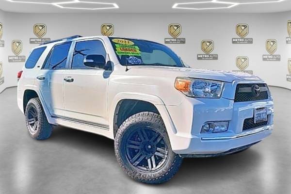 Toyota 4Runner 2011: Thông Số Kỹ Thuật Chi Tiết & So Sánh Các Phiên Bản