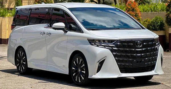 Đặt mua Toyota Alphard 2025: Thủ tục, thời gian và khuyến mãi [Người dùng quan tâm đến quy trình đặt mua xe, thời gian giao hàng và các chương trình khuyến mãi. H2 này sẽ cung cấp thông tin chi tiết về các vấn đề này.]