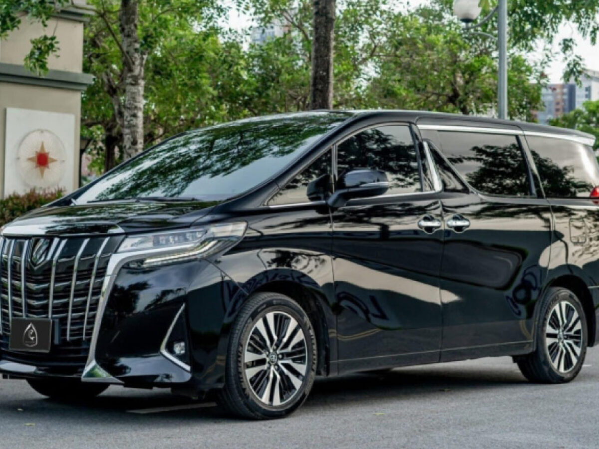 toyota alphard 2025 gia lan banh 6