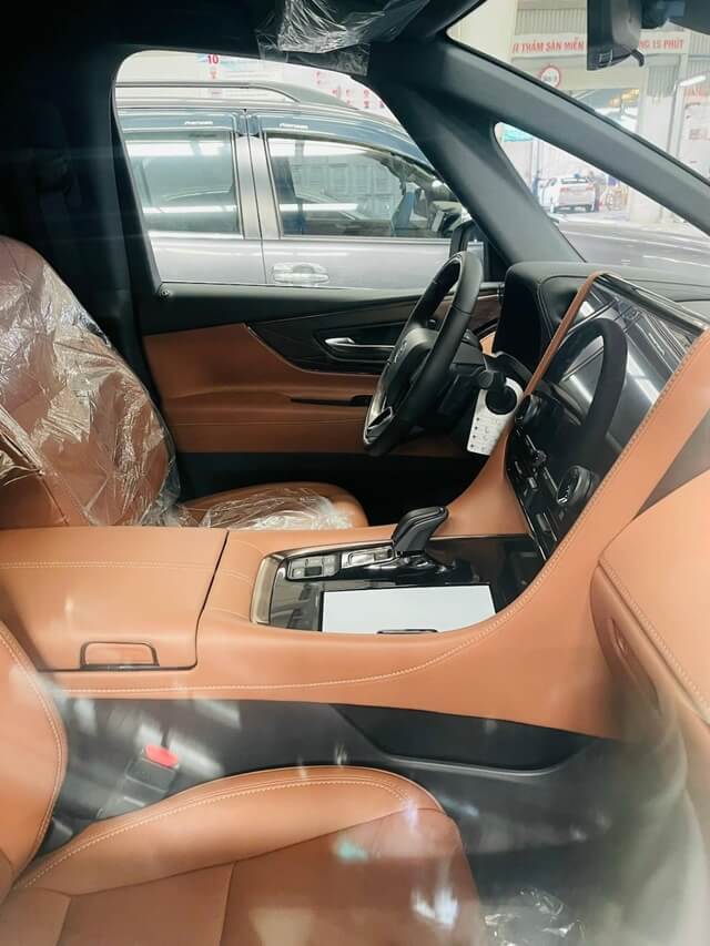 Nội Thất Toyota Alphard 2025 HEV: Tiện Nghi Đẳng Cấp và Không Gian Hàng Đầu