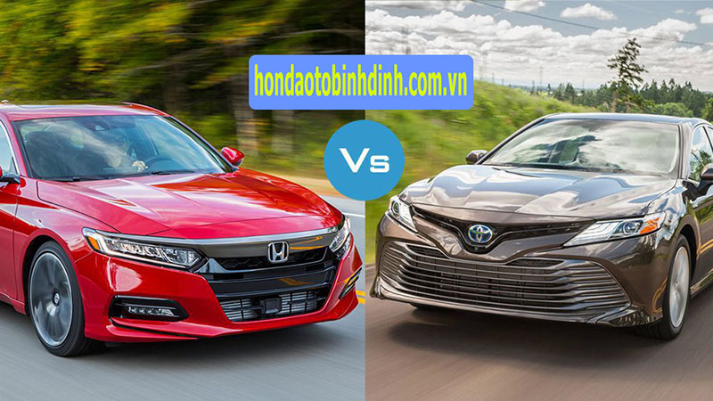 So sánh Toyota Camry 2014 với các đối thủ cạnh tranh: Mazda 6, Honda Accord, và Ford Fusion. (So sánh Camry 2014 với các xe cùng phân khúc về giá cả, hiệu suất, tính năng, độ tin cậy, và đánh giá ưu nhược điểm của từng xe.)