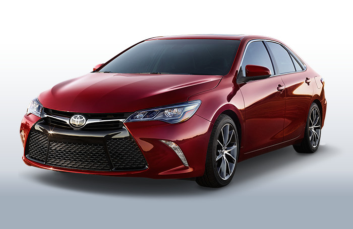 Toyota Camry 2016: Ưu Điểm Vượt Trội và Những Điểm Cần Cải Thiện