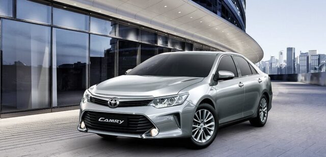 Toyota Camry 2017: Đánh giá tổng quan và những điểm nổi bật