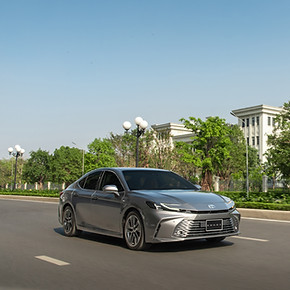 Trang bị an toàn trên Toyota Camry 2.0Q 2025: Công nghệ và tính năng