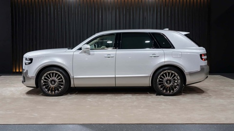 toyota century suv gia bao nhieu 6