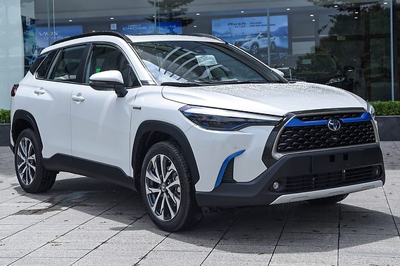 Các Khoản Thuế và Phí Bắt Buộc Khi Mua Toyota Corolla Cross 2023 (và Cách Tính)