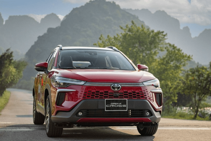 toyota corolla cross 2023 gia lan banh 5