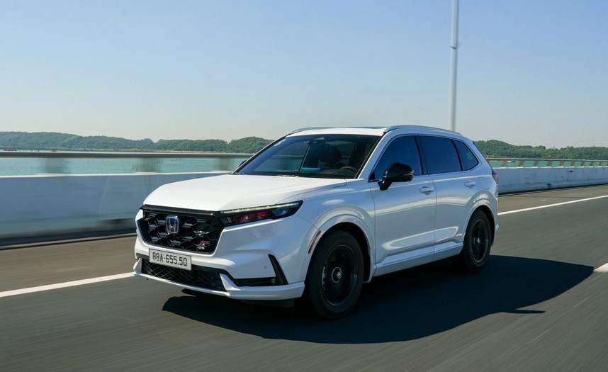 So Sánh Toyota Corolla Cross 2026 Hybrid Với Các Đối Thủ Cạnh Tranh