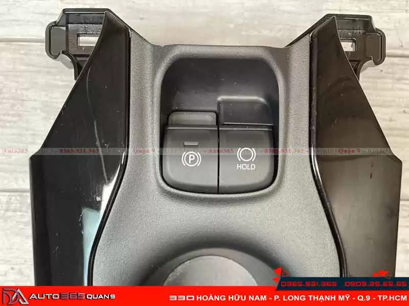 Ưu Điểm Vượt Trội của Phanh Tay Điện Tử Trên Toyota Corolla Cross