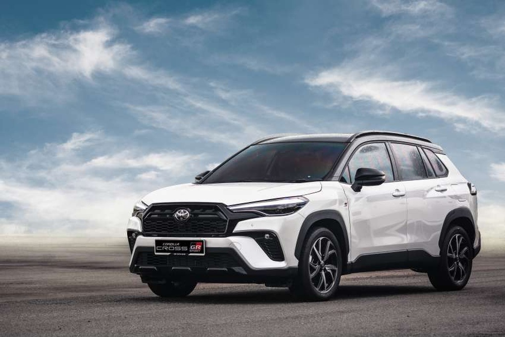 Toyota Corolla Cross GR Sport: Đánh giá chi tiết từ chuyên gia