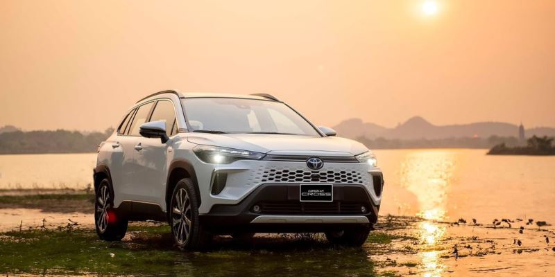 Toyota Corolla Cross: Đánh giá chi tiết không gian nội thất  Trải nghiệm người dùng thực tế