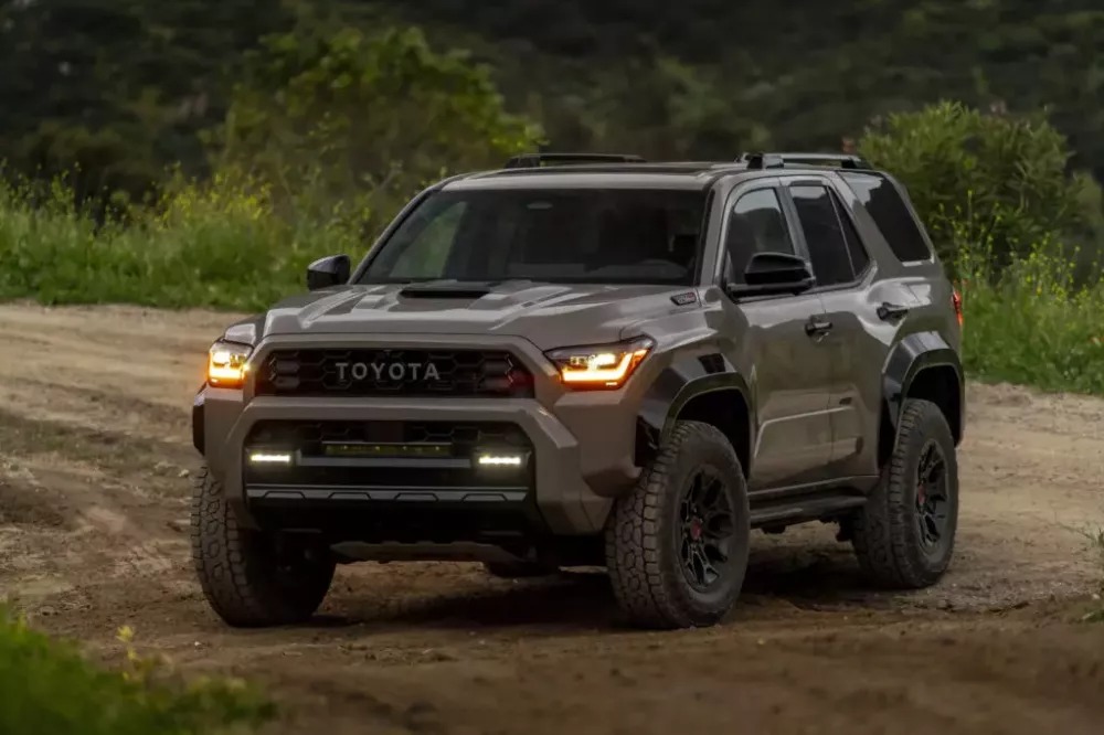 Toyota Fortuner và 4Runner: Tổng Quan Về Hai Dòng SUV Của Toyota