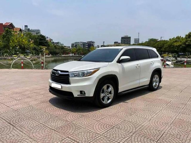 Ưu Nhược Điểm Của Toyota Highlander 2015: Có Nên Mua Xe Cũ Không?