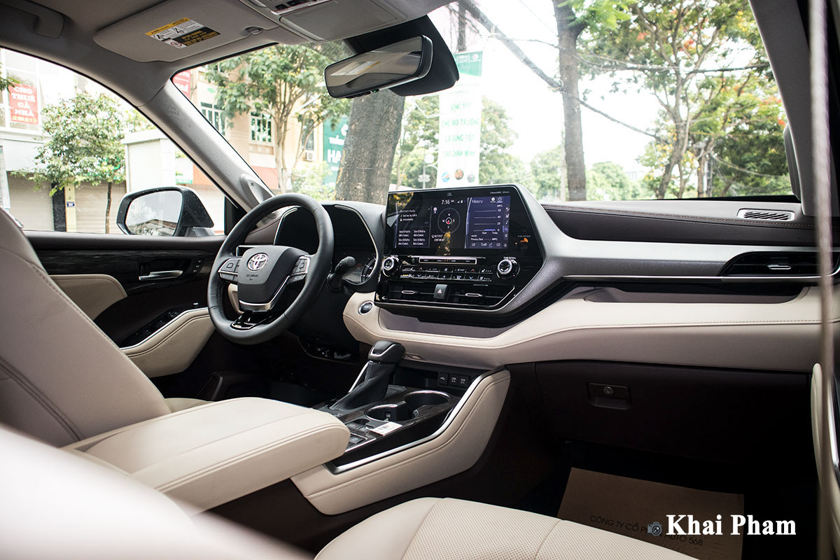 Nội Thất Toyota Highlander 2020: Đánh Giá Chi Tiết và Khả Năng Sử Dụng