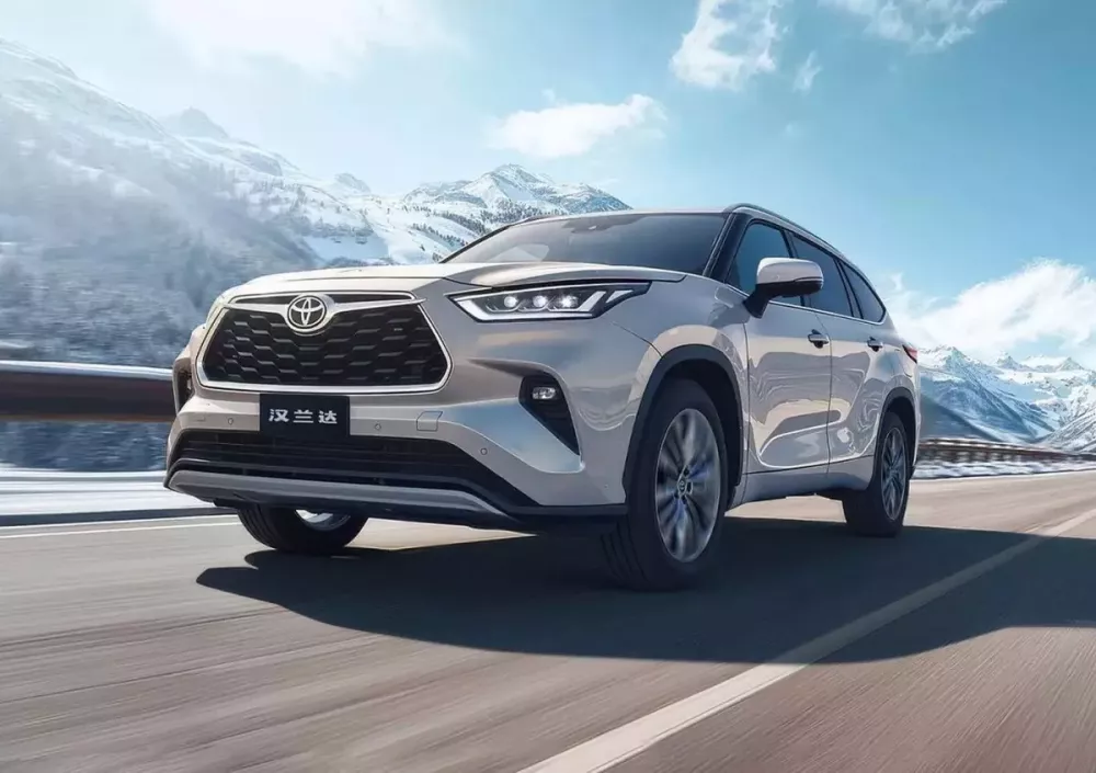 Trang Bị An Toàn và Công Nghệ Hỗ Trợ Lái Xe Toyota Highlander 2026: An Toàn Tuyệt Đối (Nhấn mạnh vào tính năng an toàn, yếu tố quan trọng trong quyết định mua xe gia đình)
