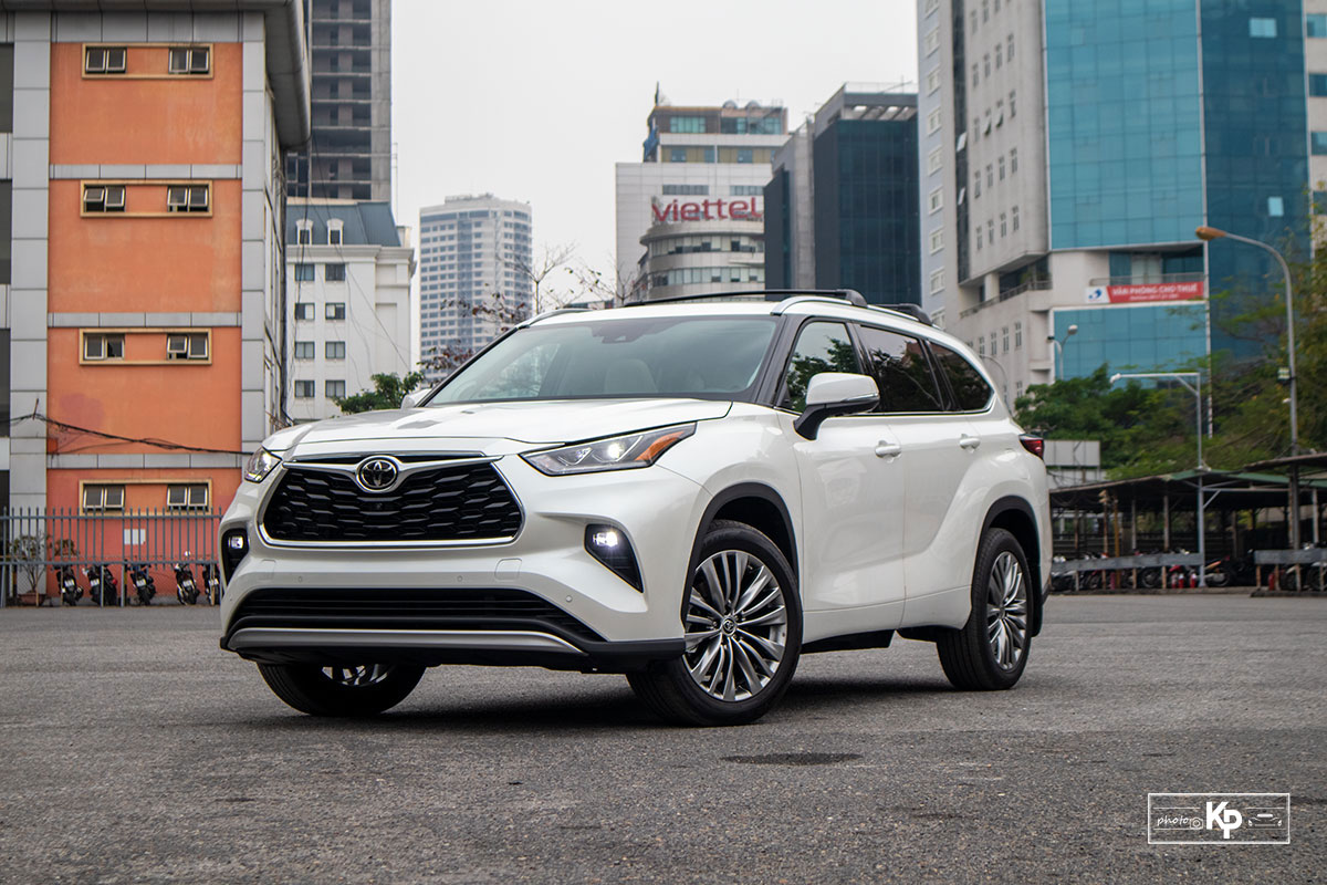 Động cơ và vận hành Toyota Highlander: Sức mạnh và trải nghiệm lái