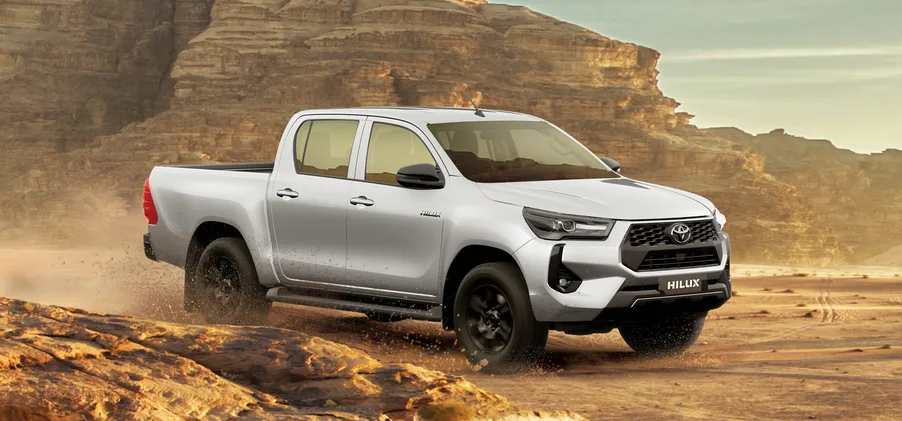 Toyota Hilux 2026: Phân tích động cơ, hiệu suất nhiên liệu và khả năng vận hành offroad