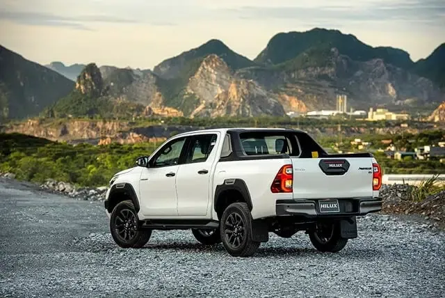 Thủ Tục Mua Xe Toyota Hilux Bán Tải Trả Góp & Các Gói Tài Chính Ưu Đãi