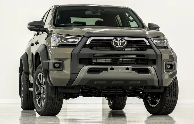 Những Lưu Ý Quan Trọng Khi Sử Dụng Xe Toyota Hilux Không Niên Hạn