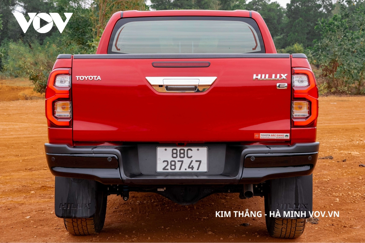 Ưu Nhược Điểm Nổi Bật Của Toyota Hilux Travo: Nên Mua Hay Không?