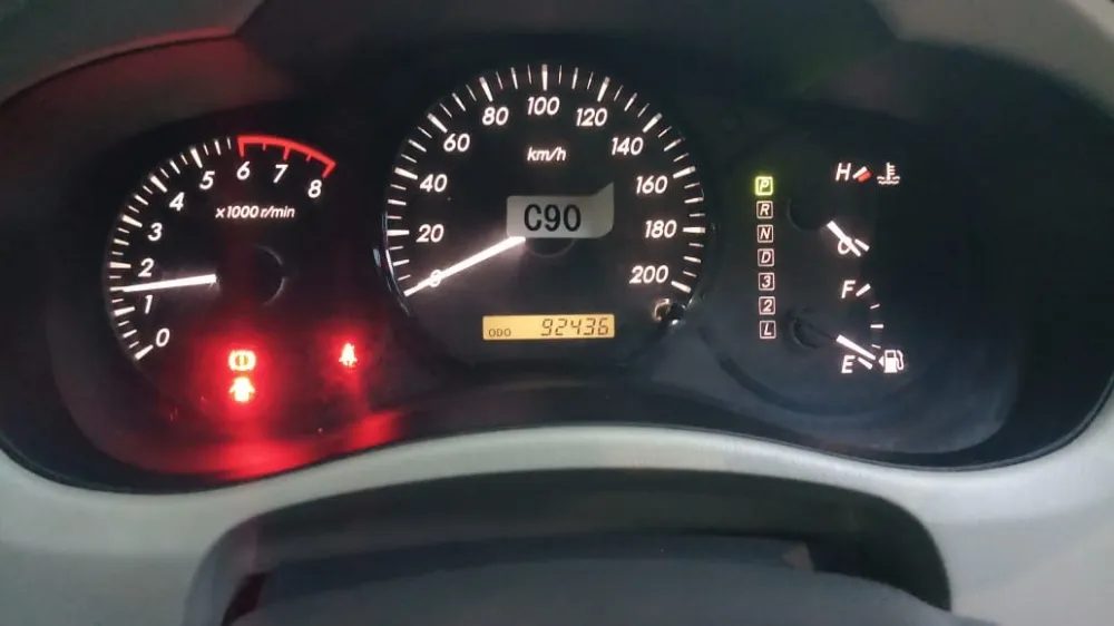 toyota innova 2006 5