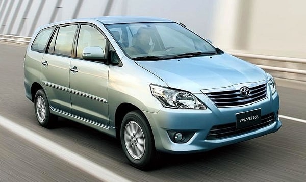 Đánh Giá Khả Năng Vận Hành Toyota Innova 2008: Động Cơ, Hộp Số, Cảm Giác Lái