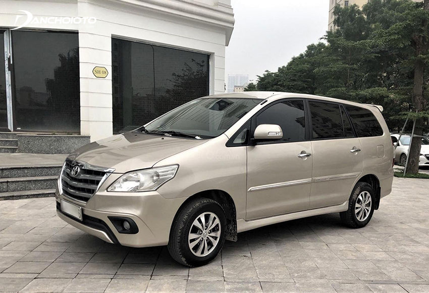 Kinh Nghiệm Mua Bán Toyota Innova 2009 Cũ: Giá Cả, Kiểm Tra Xe