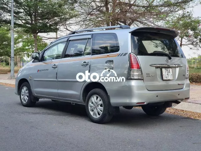 Đánh giá chi tiết Toyota Innova 2010: Ưu nhược điểm, thông số kỹ thuật và giá bán.