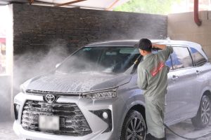 toyota innova 2010 6