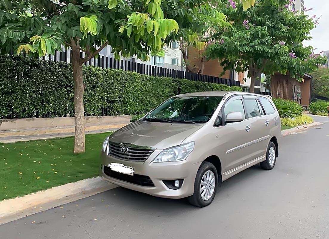 Hướng Dẫn Kiểm Tra Toyota Innova 2014 Cũ Trước Khi Mua: Mẹo & Lưu Ý Quan Trọng