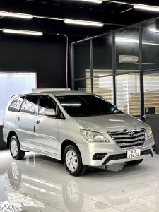 toyota innova 2015 1