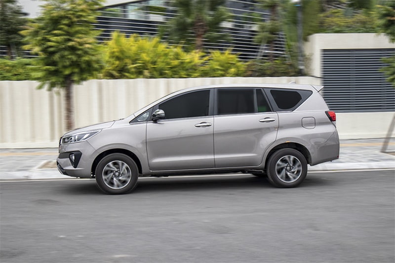 Đánh Giá Nội Ngoại Thất Toyota Innova 2021: Thiết Kế, Tiện Nghi Và Không Gian