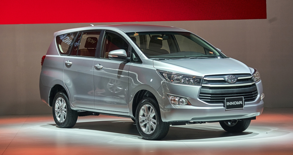Kinh nghiệm mua xe Toyota Innova 7 chỗ cũ: Lưu ý để chọn xe chất lượng [Chia sẻ những kinh nghiệm quan trọng khi mua xe Toyota Innova 7 chỗ đã qua sử dụng, từ kiểm tra tình trạng xe, lịch sử bảo dưỡng đến thương lượng giá cả, giúp bạn tránh rủi ro và sở hữu chiếc xe ưng ý.]