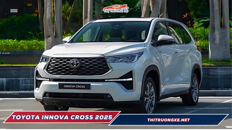 toyota innova cross 2025 gia lan banh 4