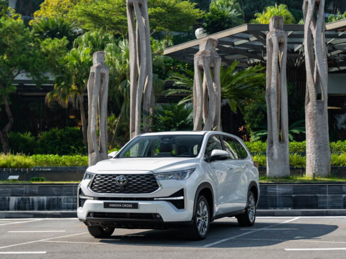 Trang Bị An Toàn và Công Nghệ Toyota Innova Cross Hybrid 2024: Tiêu Chuẩn Mới Trong Phân Khúc