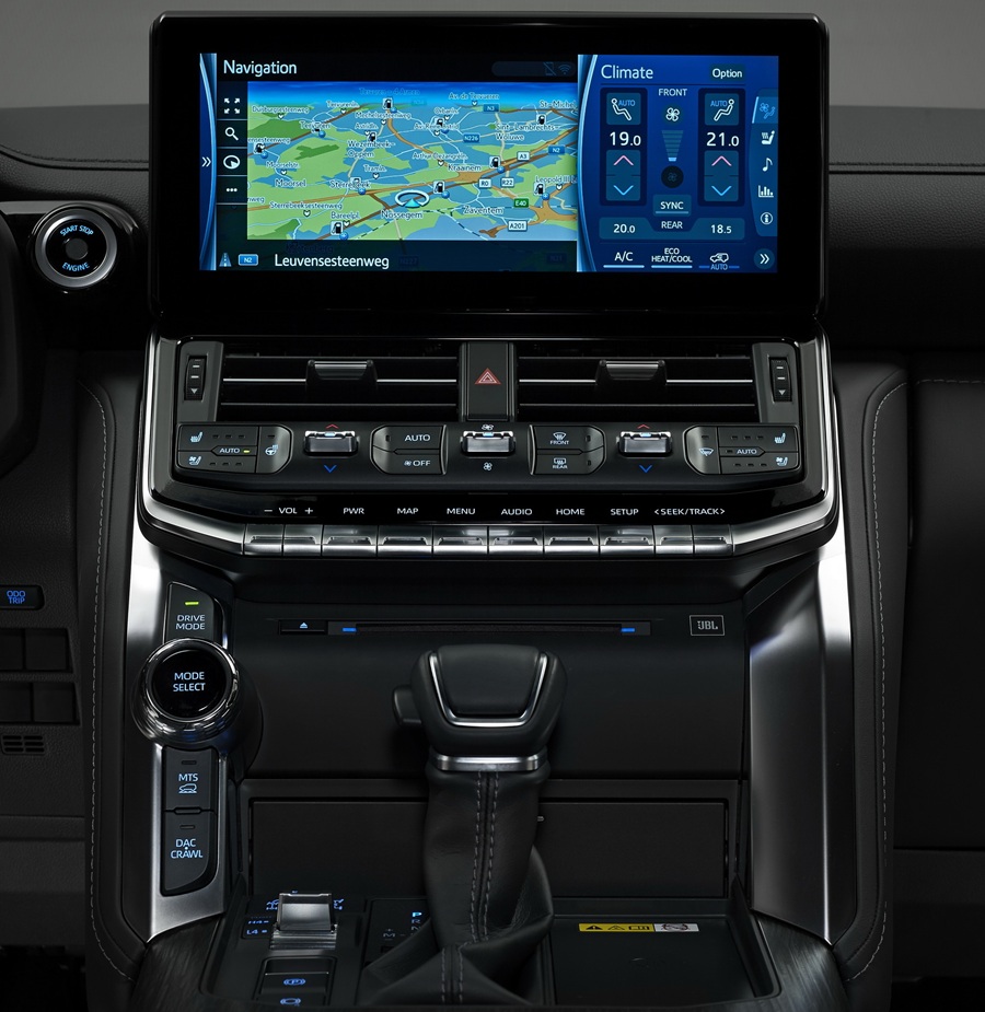 Nội Thất và Tiện Nghi Cao Cấp Trên Toyota Land Cruiser LC300