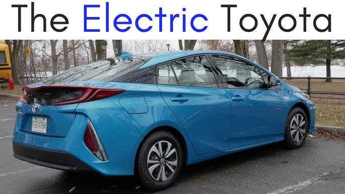 toyota prius 2018 3