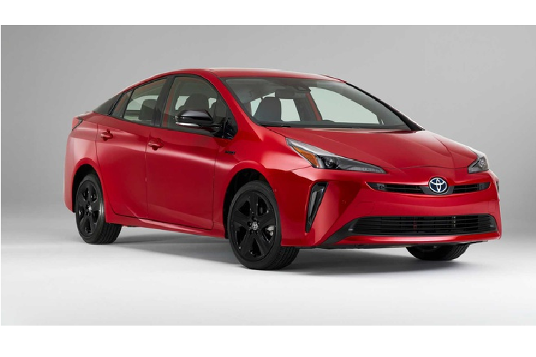 Thiết Kế và Trang Bị Ngoại Thất Toyota Prius 2021: Có Gì Nổi Bật?