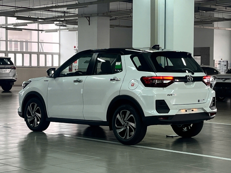 Toyota Raize 2025: Đánh Giá, Giá Bán, Thông Số Kỹ Thuật SUV Đô Thị 5 Toyota Raize 2025: Giá Bán, Các Phiên Bản & Ưu Đãi (Cập Nhật Mới Nhất)