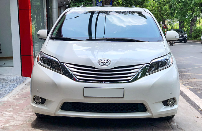 Van Sienna Toyota: Đánh Giá, So Sánh & Kinh Nghiệm Mua Xe Gia Đình 4 Van Sienna Toyota: Ưu điểm vượt trội và nhược điểm cần lưu ý (Nêu bật những điểm mạnh, điểm yếu của Van Sienna dựa trên trải nghiệm thực tế và đánh giá từ người dùng, giúp người đọc có cái nhìn toàn diện trước khi quyết định mua xe.)