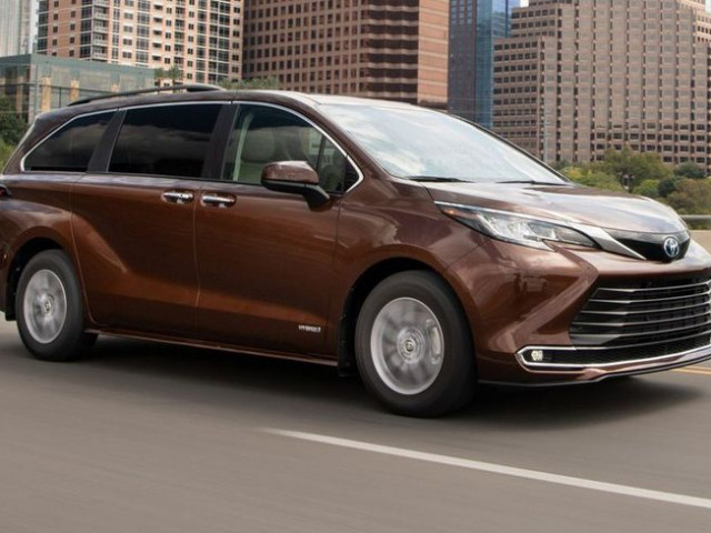 toyota sienna van 1