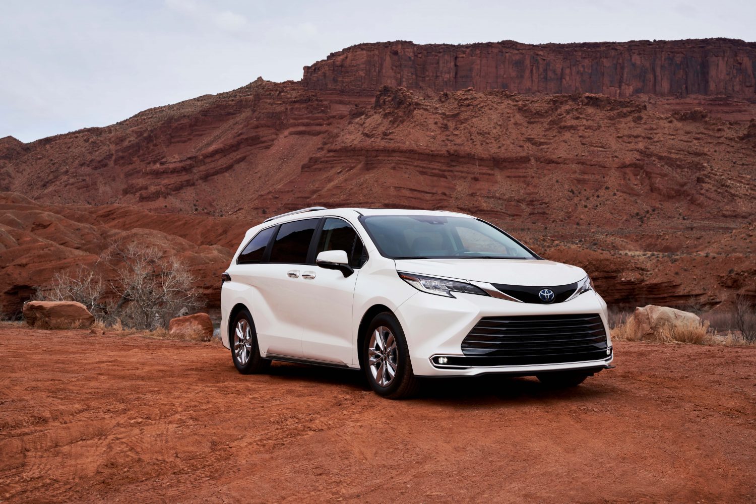 Toyota Sienna 2024: Những nâng cấp đáng chú ý so với các phiên bản tiền nhiệm