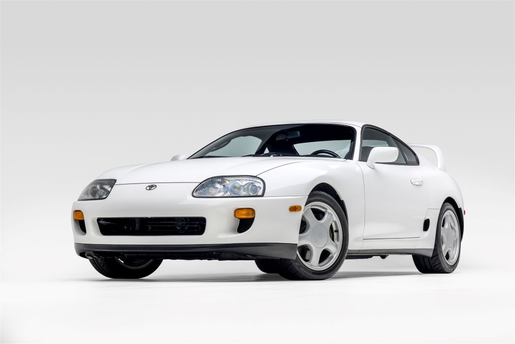 Đánh Giá Chi Tiết Toyota Supra A80: Thiết Kế, Động Cơ, Hiệu Năng và Trải Nghiệm Lái (Phân tích toàn diện các khía cạnh quan trọng nhất của xe)